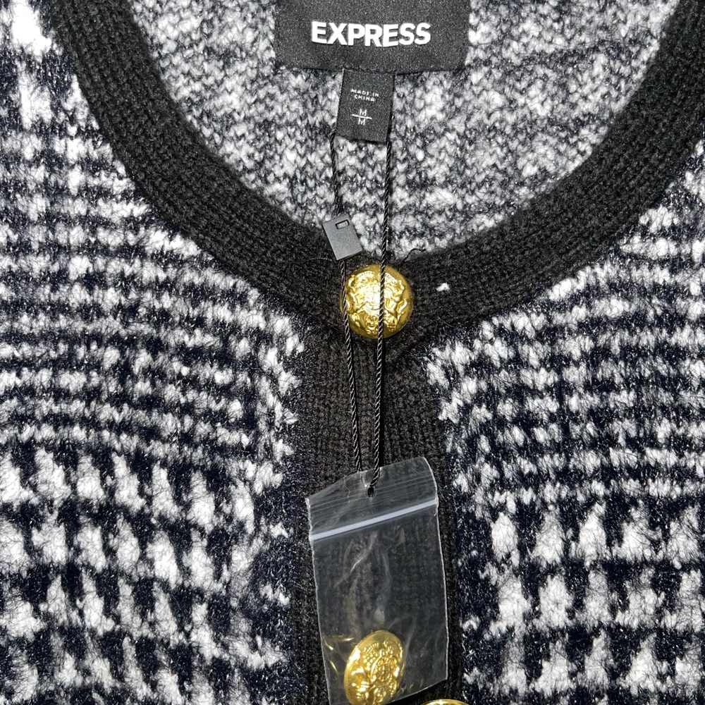 Express sweater - Picture 2 of 4